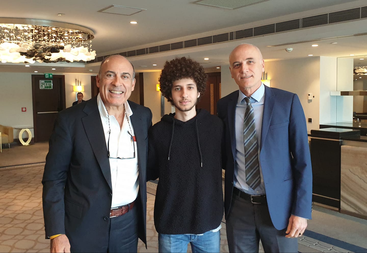 “Defne-Muhtar Kent Tuğla Bursu” İlk Mezununu Veriyor”