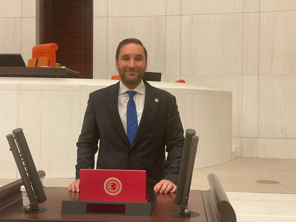 TAC’02 Bilal Bilici TBMM’de